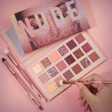Huda Beauty The New Nude Eyeshadow Palette